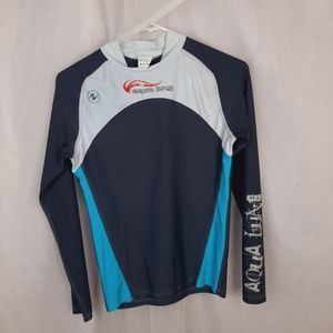 Aqua lung size large long sleeve